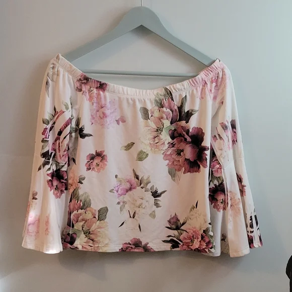Charlotte Russe Floral CropTop Size Small long sleeves women Spring 🌸dre… - Picture 7 of 9